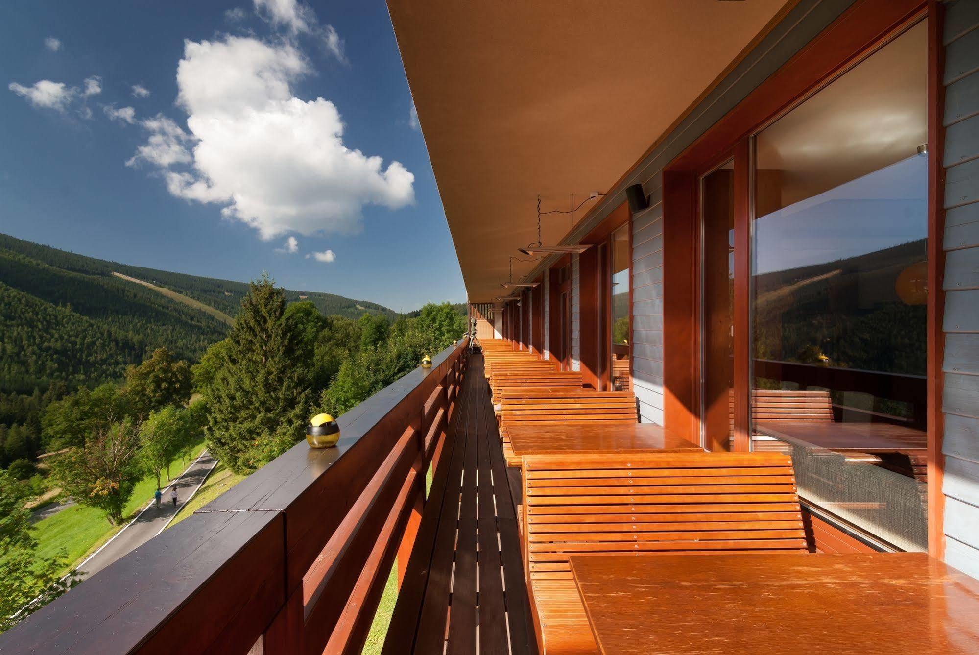Hotel Adam Špindlerŭv Mlýn Εξωτερικό φωτογραφία